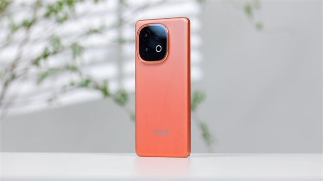 iQOO Z10 Turbo Pro:同级最强的性能体验与续航插图1 iQOO Z10 Turbo Pro:同级最强的性能体验与续航插图1