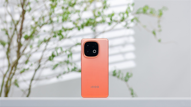 iQOO Z10 Turbo Pro:同级最强的性能体验与续航插图 iQOO Z10 Turbo Pro:同级最强的性能体验与续航插图