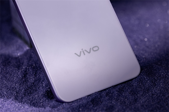 最强标准版新升级 vivo X200s 体验-2