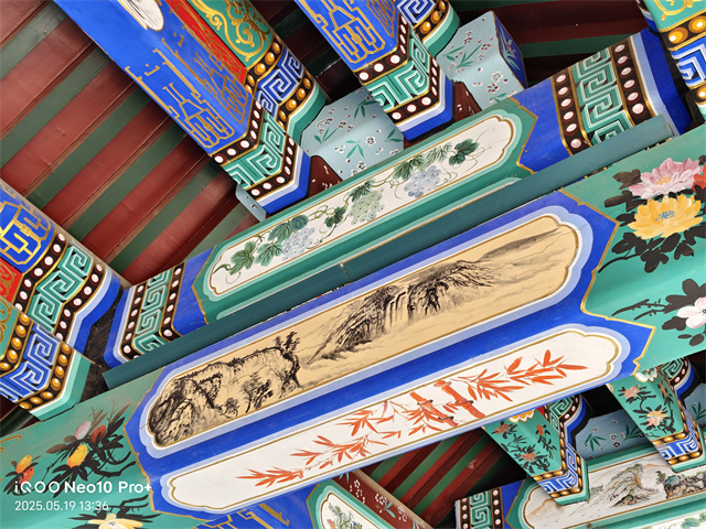 iQOO Neo10 Pro+体验评测：2K屏的同档性能王者-32